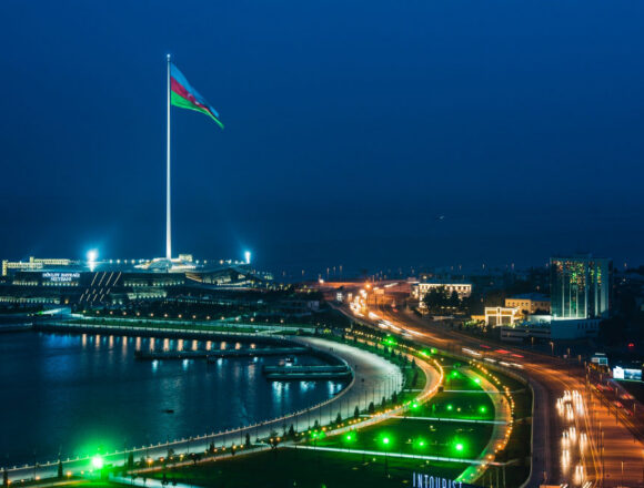 Azerbaijão: autoridades e sector privado discutem avaliação de risco de branqueamento de capitais e financiamento do terrorismo no âmbito do “third country”